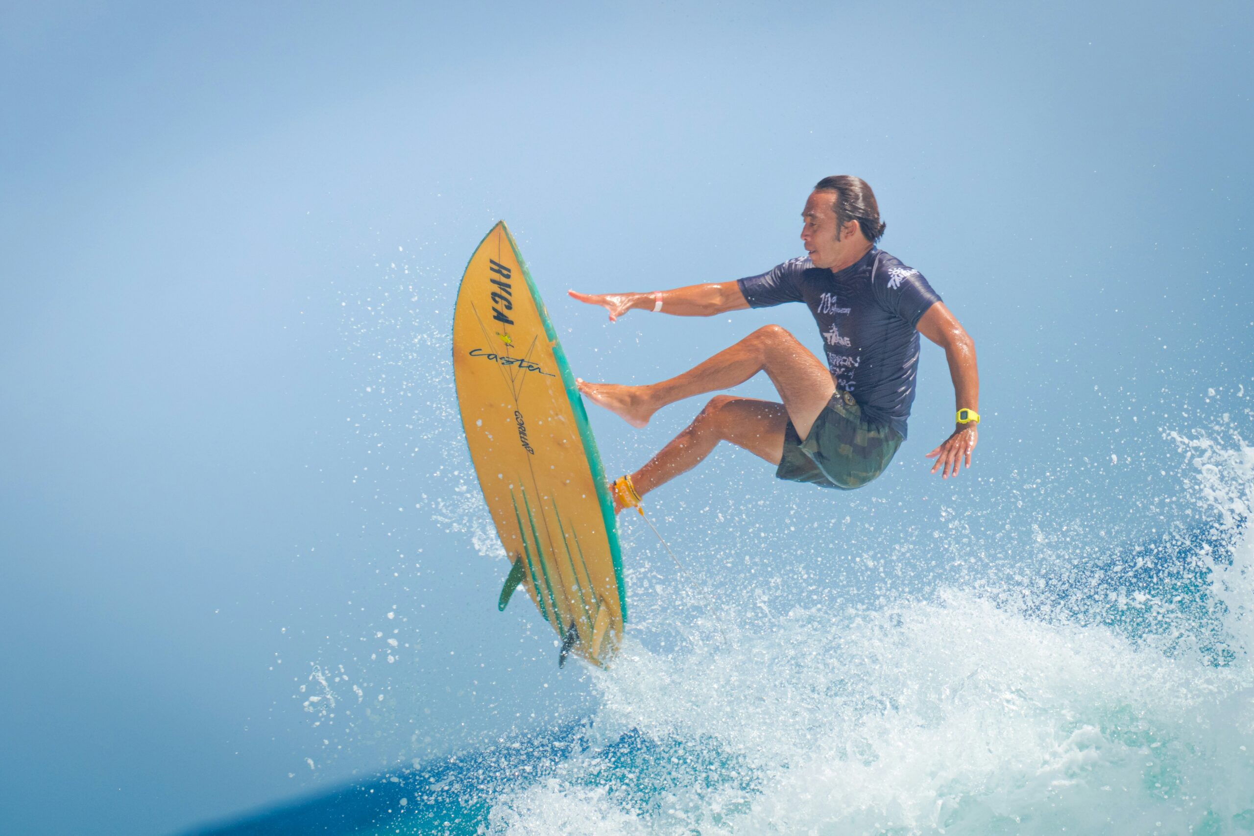 The Art of Surfboard Wax and Its Benefits