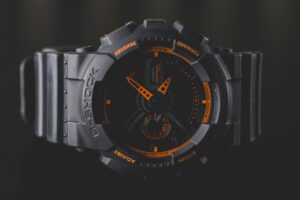 Surf Watch vs, Tide Watch - Navigating the Waves with Precision