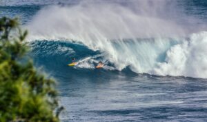 Weather forecast apps are invaluable tools for surfers seeking to understand and navigate the ever-changing conditions of the ocean.